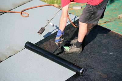Sealing Leaks on Asphalt Roof